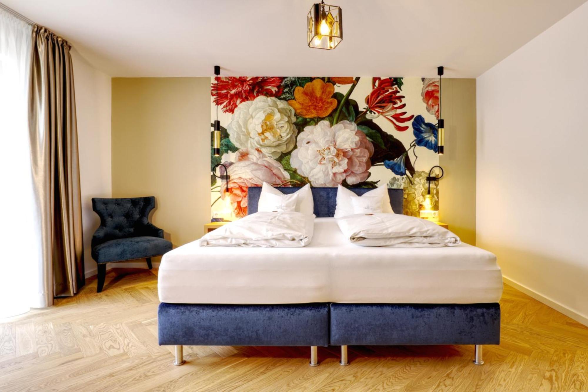 Hotel Lipmann "Am Klosterberg" Beilstein  Eksteriør bilde