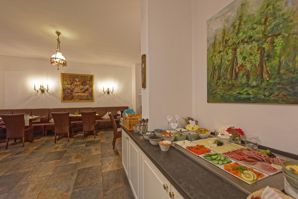 Hotel Lipmann "Am Klosterberg" Beilstein  Eksteriør bilde