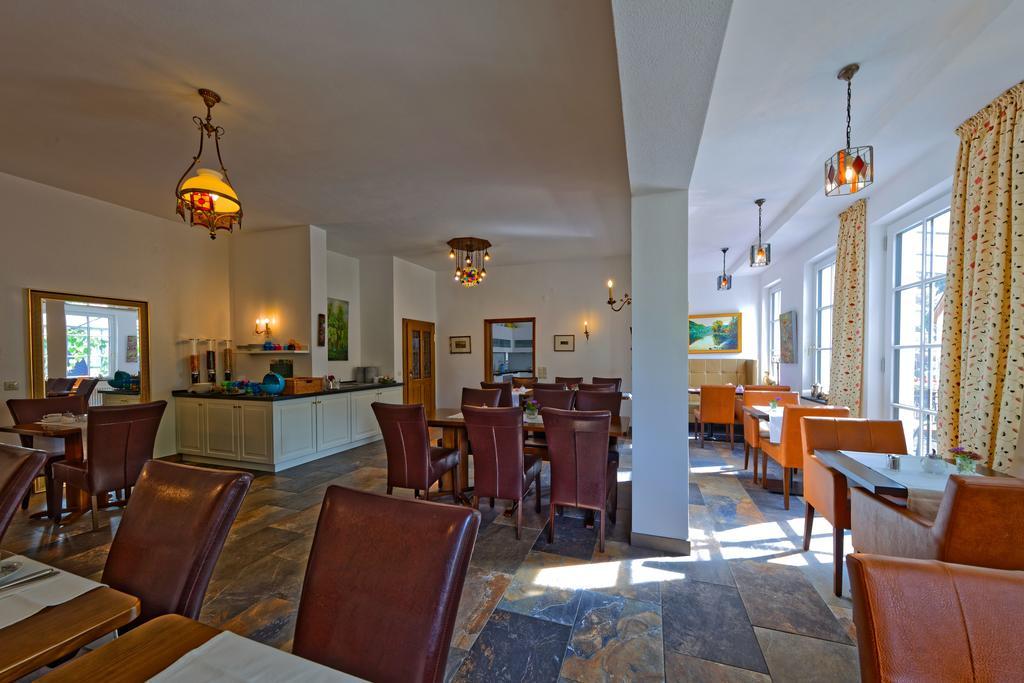 Hotel Lipmann "Am Klosterberg" Beilstein  Eksteriør bilde